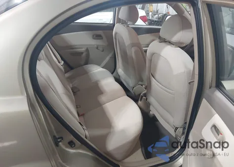 2007 Kia Rio Lx z USA, uszkodzony, nr VIN KNADE123876240224